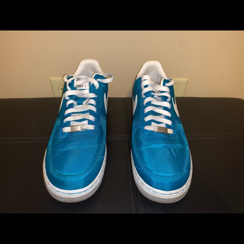 Nike Air Force 1 - Picture 3 of 5